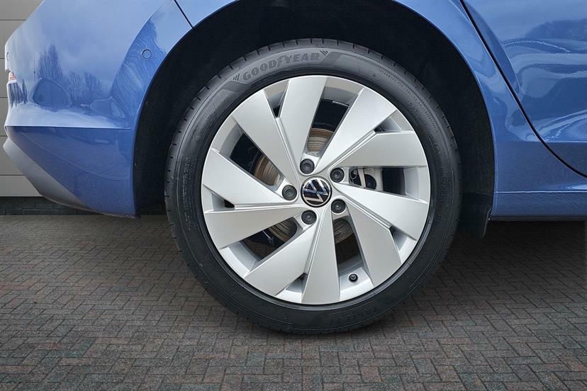 Volkswagen Golf 1.5 Etsi 150 Match Dsg DE26HYC Blue #5