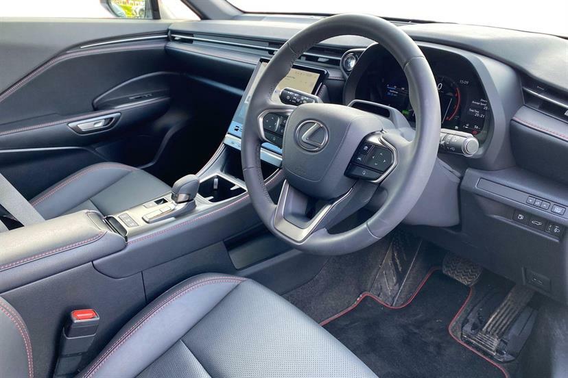 Lexus LBX 1.5 Premium Plus Design E-cvt FL74YMX Black #6
