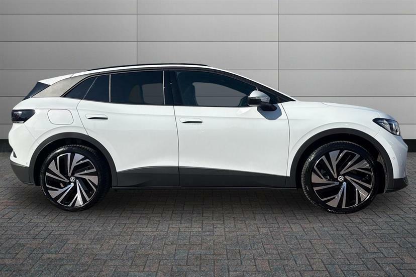 Volkswagen ID.4 210Kw Match Pro 77Kwh ML26GTU White #4