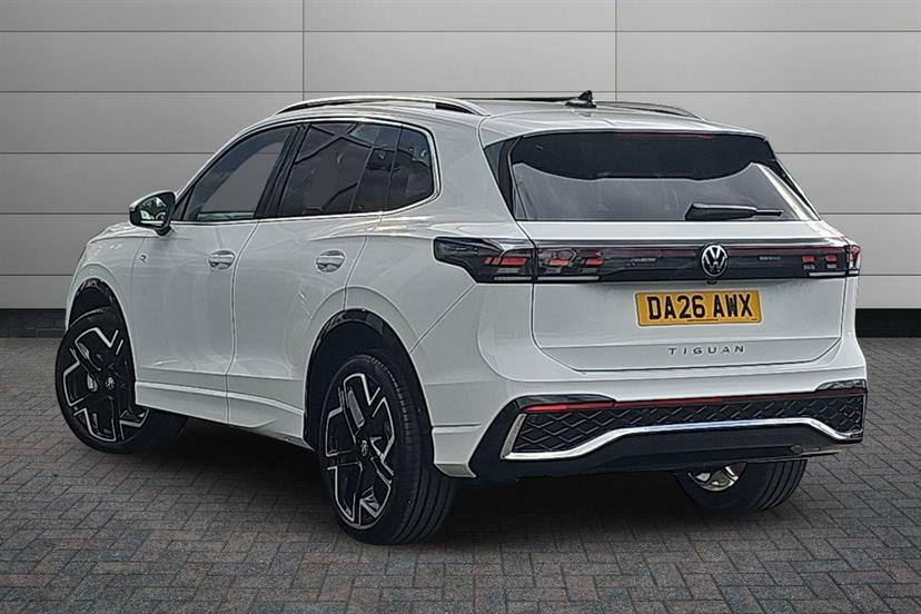 Volkswagen Tiguan 2.0 Tdi R-line Dsg DA26AWX White #3