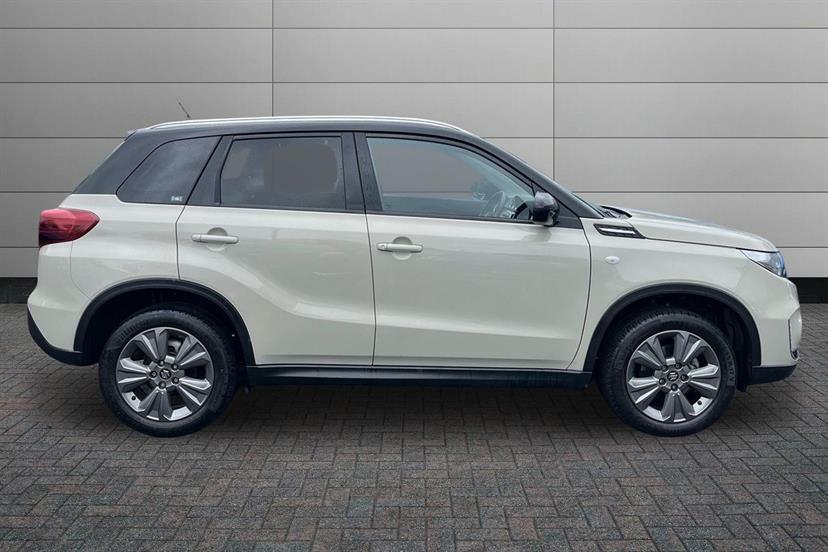 Suzuki Vitara 1.4 Boosterjet 48V Hybrid Sz-t Black #4