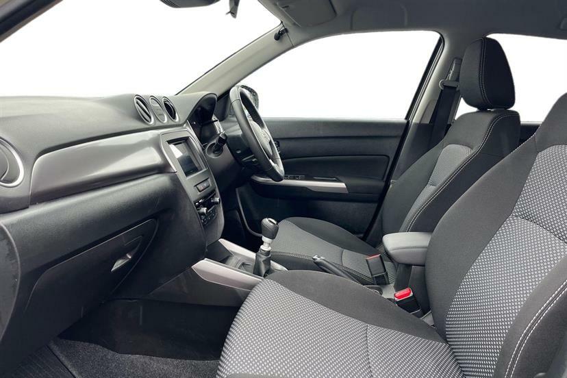 Suzuki Vitara 1.4 Boosterjet 48V Hybrid Sz-t Black #2