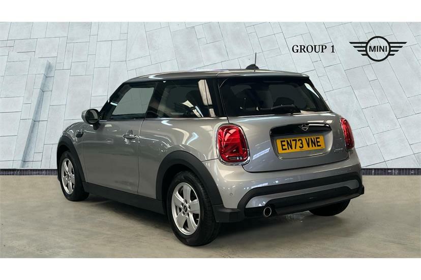 Mini Hatch 1.5 Cooper Classic EN73VNE Silver #2