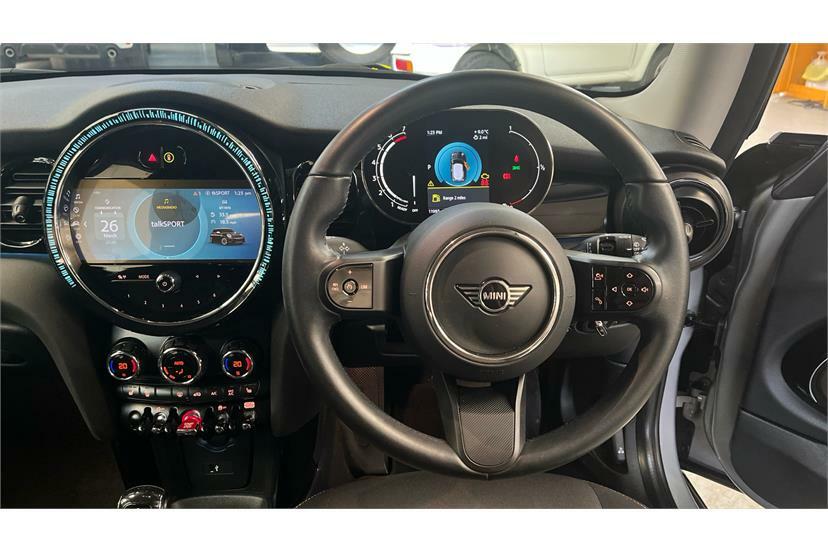 Mini Hatch 1.5 Cooper Classic EN73VNE Silver #5