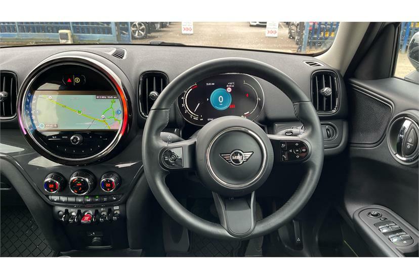Mini Countryman 1.5 Cooper Classic Comfortnav Pack GY73HXO Silver #5