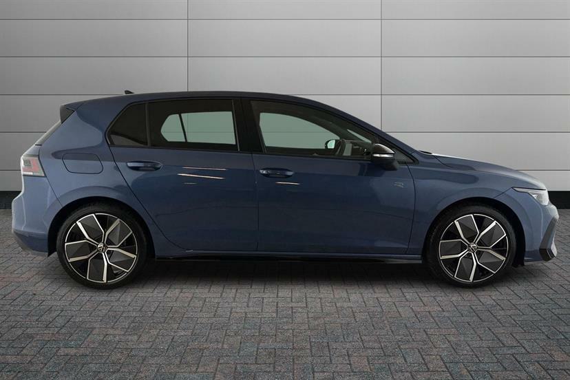 Volkswagen Golf 1.5 Etsi 150 Black Edition Dsg AP75KFK Blue #4