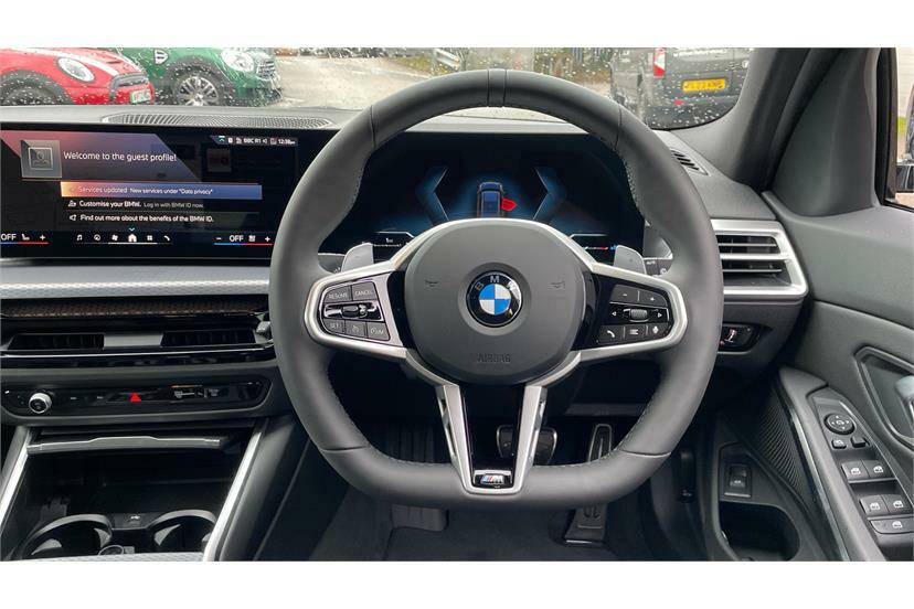 BMW 3 Series 320I M Sport Step AX75LTN Black #5