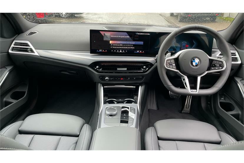 BMW 3 Series 320I M Sport Step AX75LTN Black #4