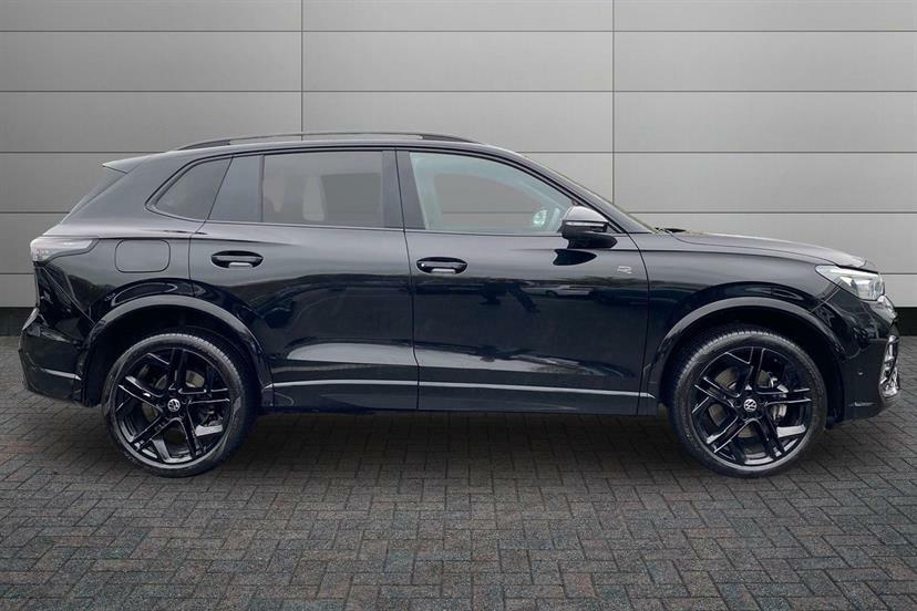 Volkswagen Tiguan 2.0 Tsi 204 4Motion Black Edition Dsg WU75EGD Black #4
