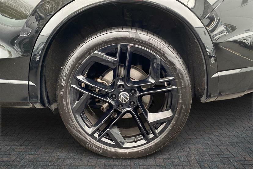 Volkswagen Tiguan 2.0 Tsi 204 4Motion Black Edition Dsg WU75EGD Black #5