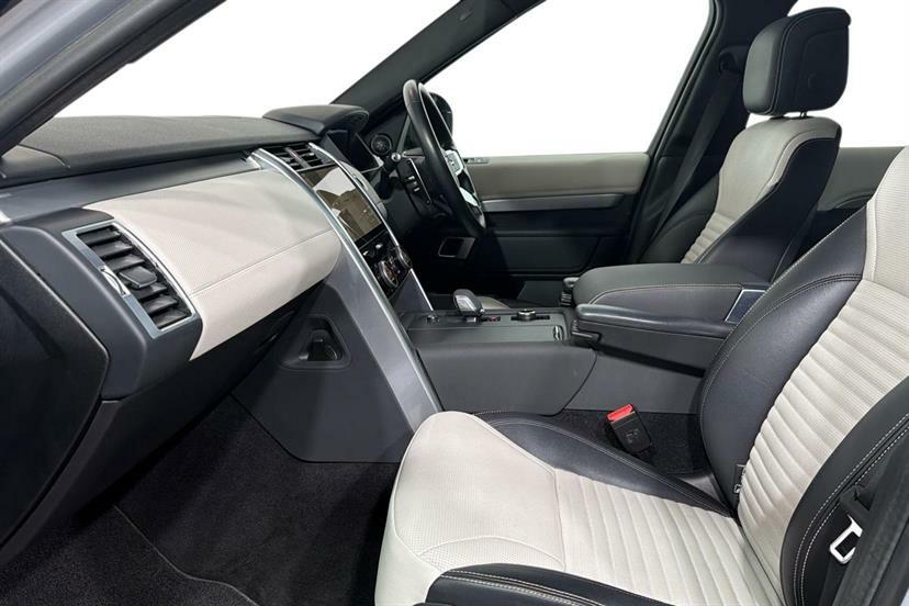 Land Rover Discovery 3.0 D250 R-dynamic Se FJ23XVU Silver #3