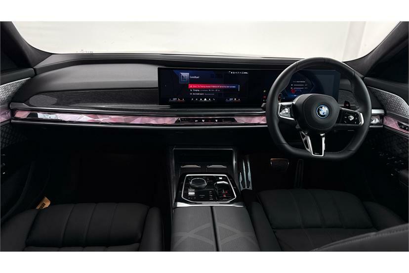 BMW 7 Series M760e Xdrive Blue #4