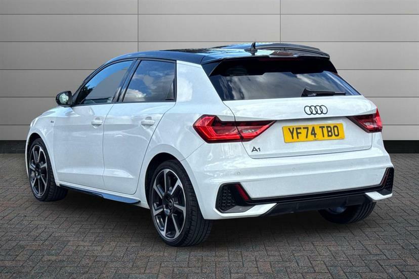 Audi A1 25 Tfsi Black Edition S Tronic YF74TBO White #3