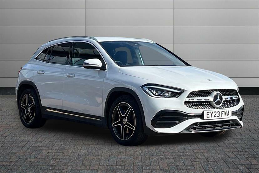 Mercedes-Benz GLA Class 220D 4Matic Amg Line Premium White