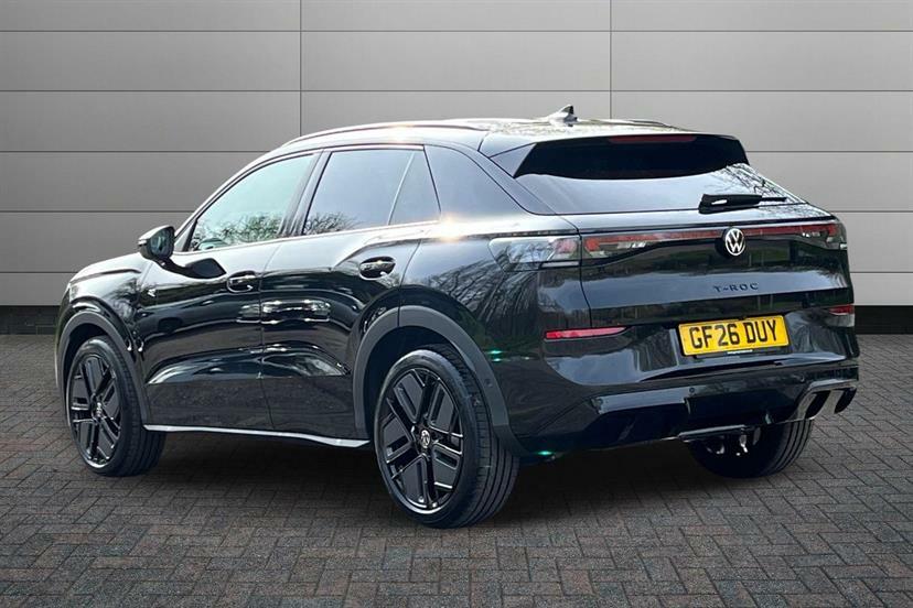Volkswagen T-Roc 1.5 Etsi 150 R-line Dsg GF26DUY Black #3