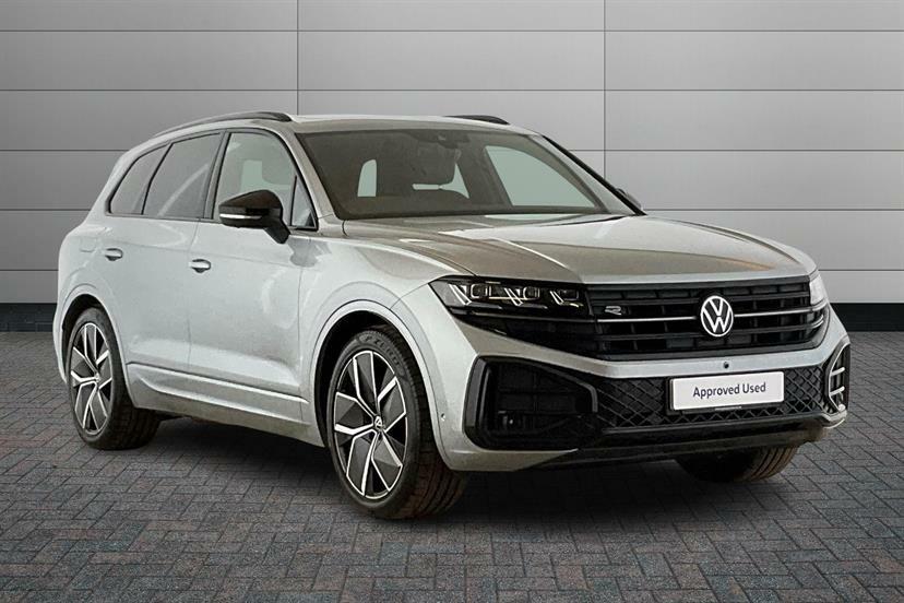 Volkswagen Touareg 3.0 V6 Tdi 4Motion 286 Black Edition Tip Silver