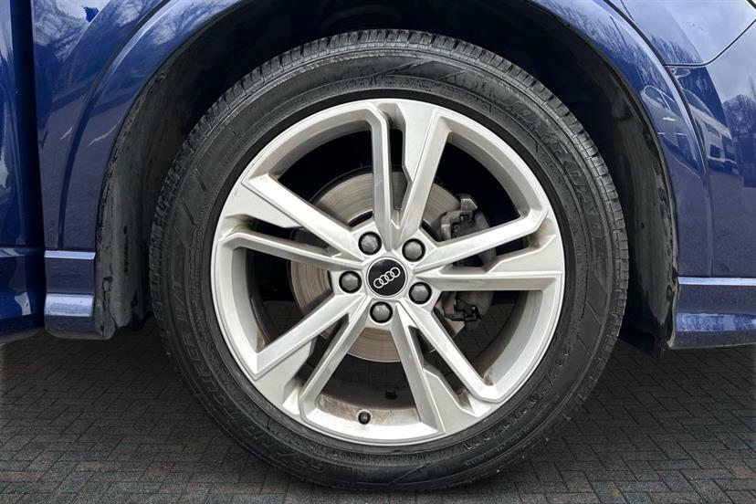 Audi Q3 35 Tdi S Line S Tronic EO22VBB Blue #5