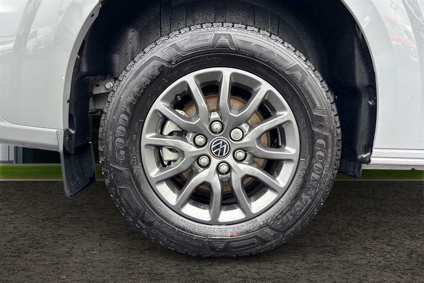 Volkswagen E-Transporter 160Kw 65Kwh Commerce Pro Van MC75TGV Grey #5