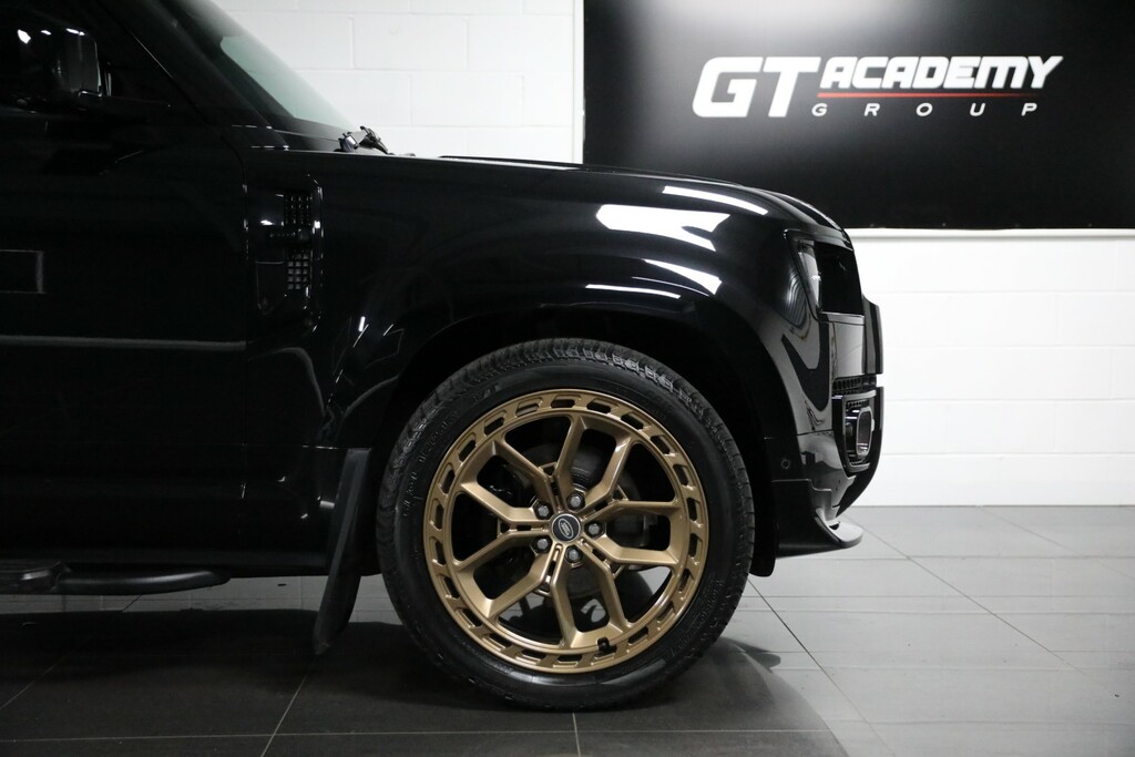 Land Rover Defender 110 Estate AK23XFG #6