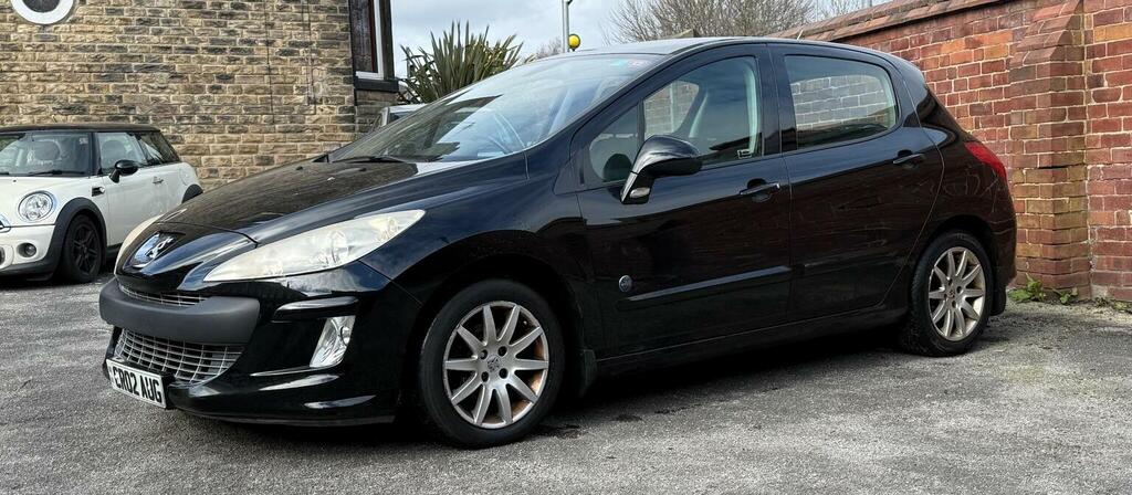 Peugeot 308 1.6 Hdi Envy Black