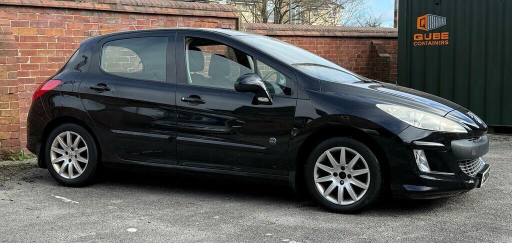 Peugeot 308 1.6 Hdi Envy Black #6