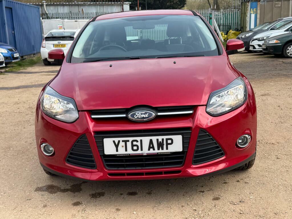 Ford Focus 1.6 Zetec Euro 5 YT61AWP Red #5
