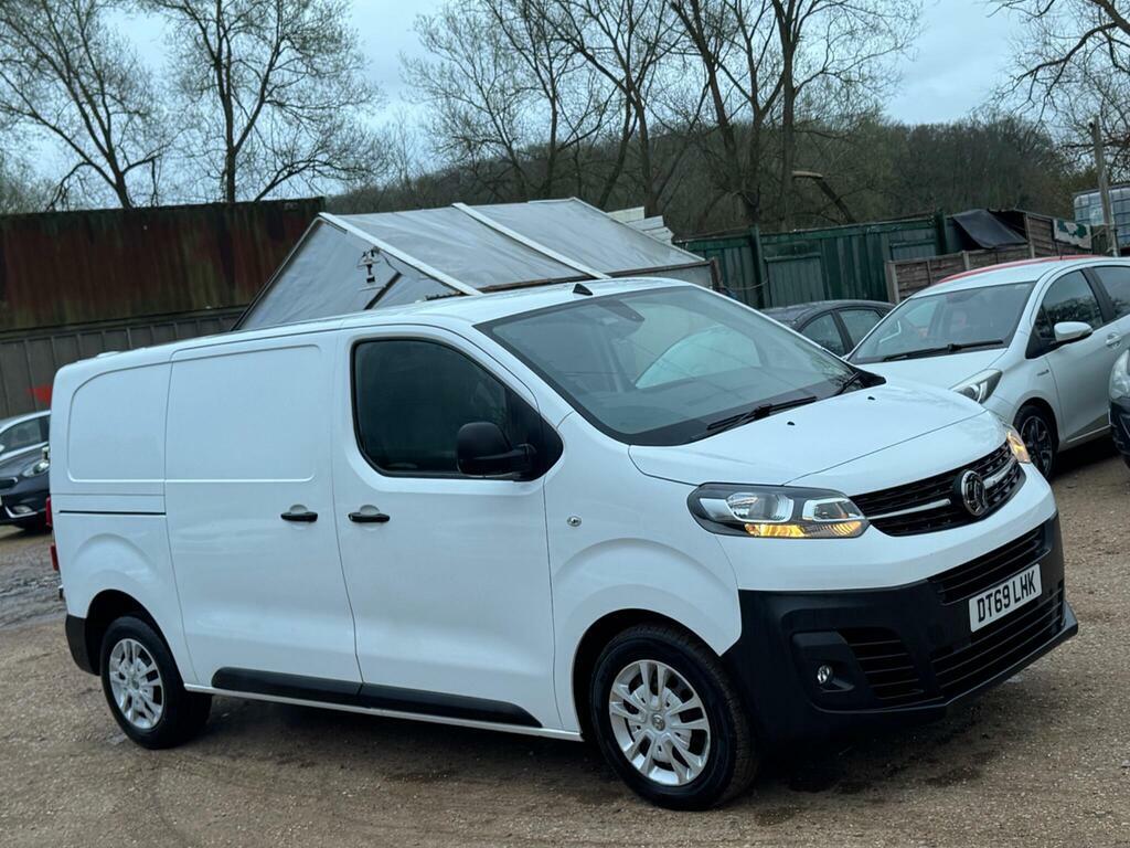 Vauxhall Vivaro 1.5 Turbo D 2700 Sportive L1 H1 Euro 6 S S DT69LHK Black #6