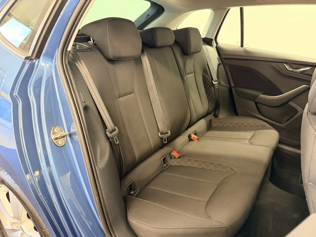 Skoda Scala Hatchback RO21NSF Blue #4