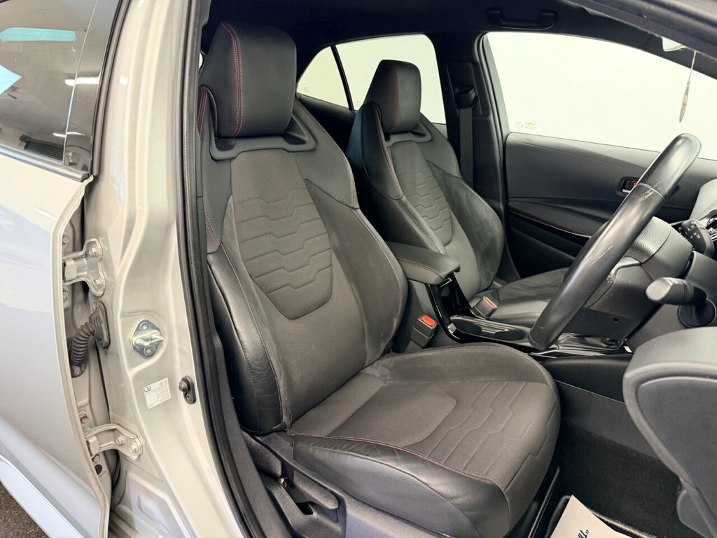 Toyota Corolla Hatchback PG19CXD Grey #3