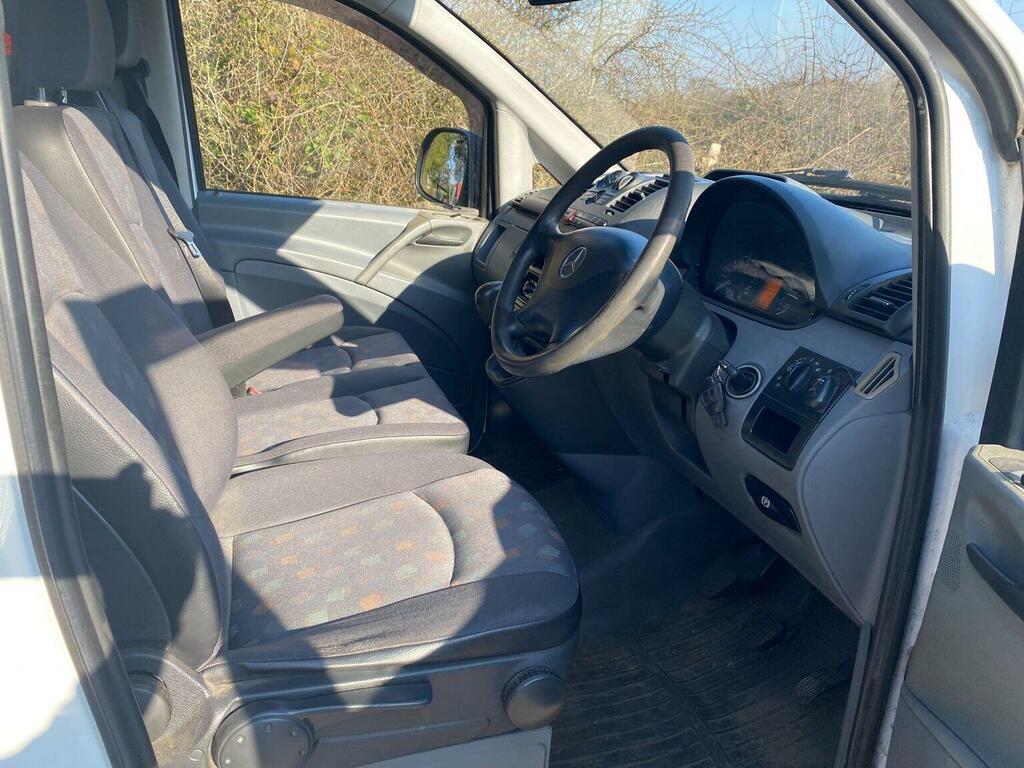 Mercedes-Benz Vito Panel Van 2.1 111Cdi Compact Panel Van Swb 20 White #4