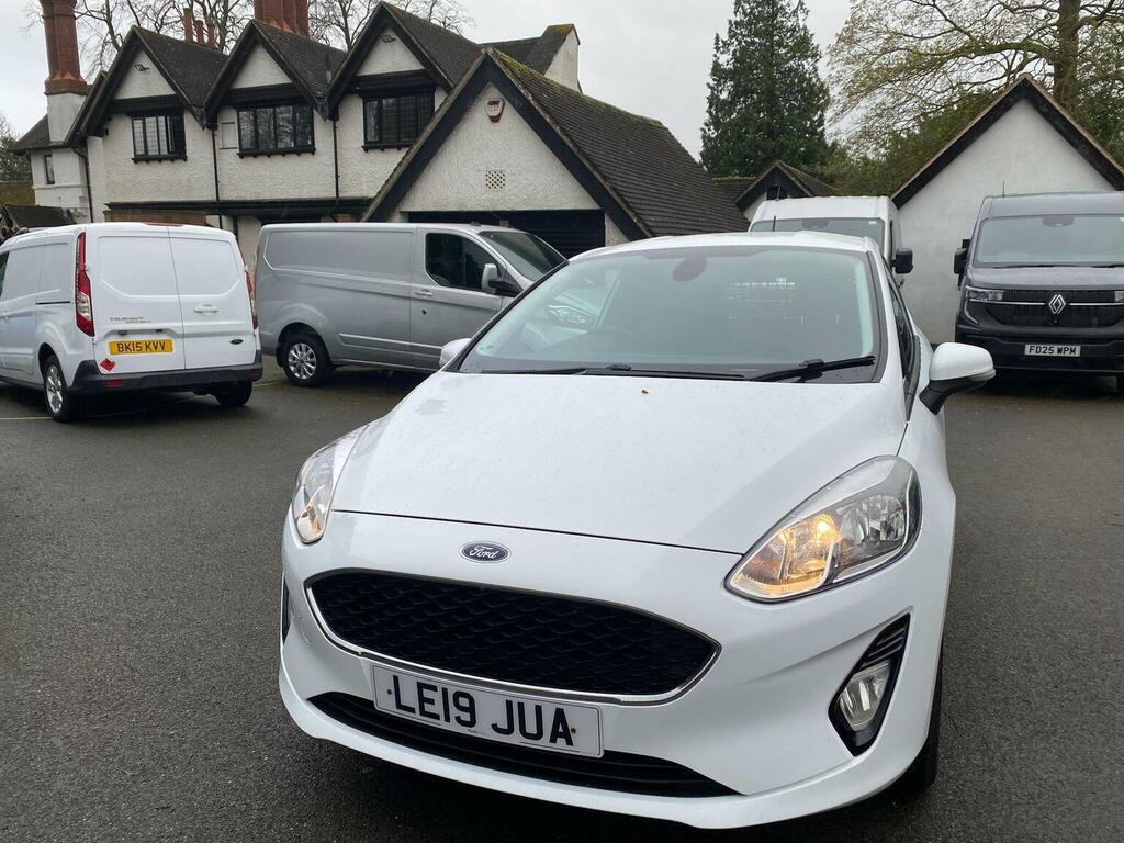Ford Fiesta Car Derived Van 1.5 Tdci Euro 6 Ss 201919 LE19JUA White #2