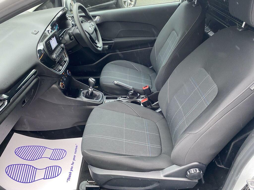 Ford Fiesta Car Derived Van 1.5 Tdci Euro 6 Ss 201919 LE19JUA White #6