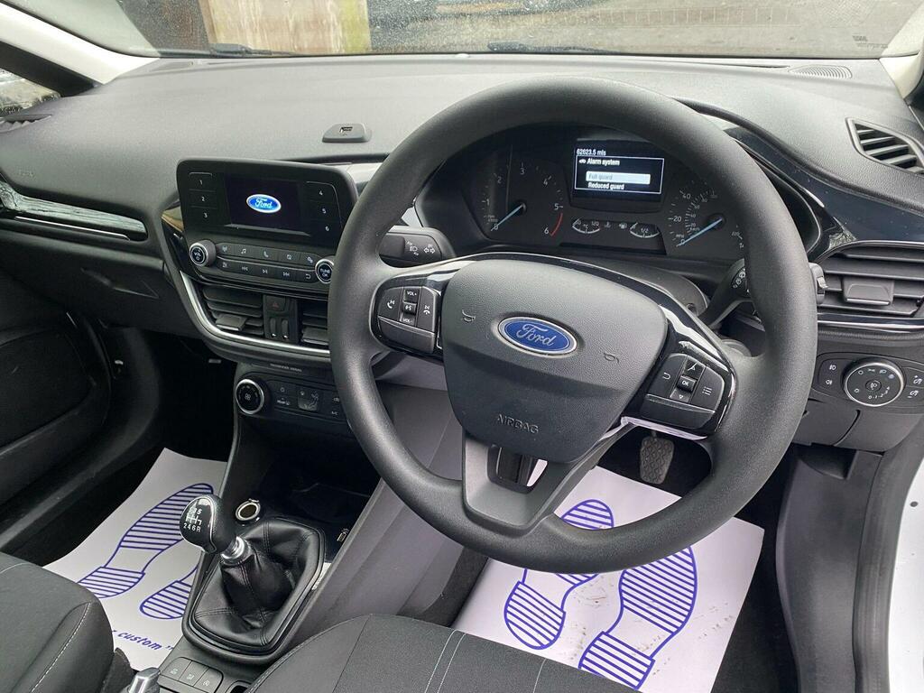 Ford Fiesta Car Derived Van 1.5 Tdci Euro 6 Ss 201919 LA19XYP White #4