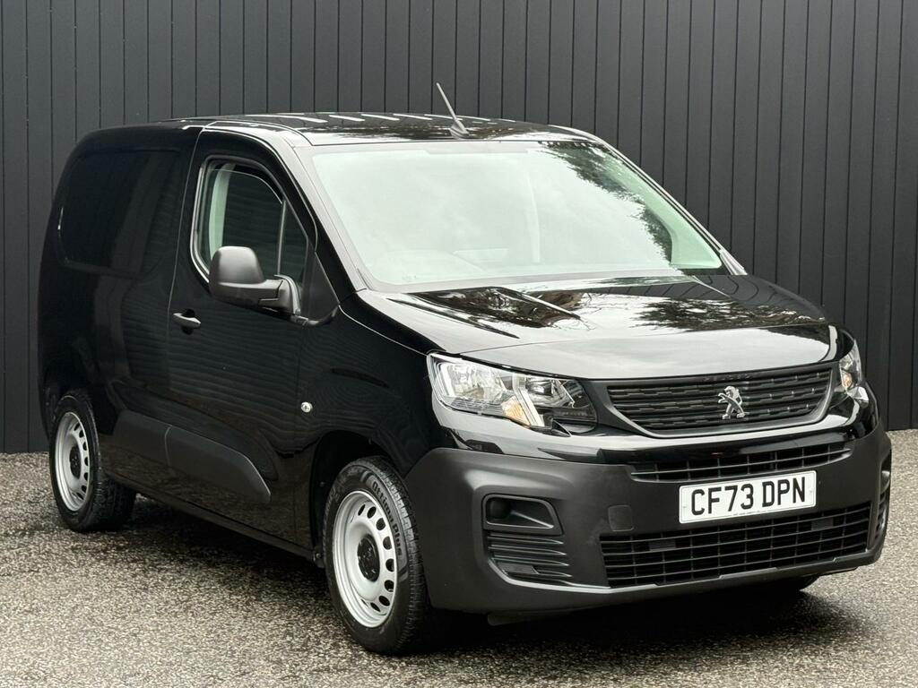 Peugeot Partner 1.5 Bluehdi 100Ps 1000 Professional Premium Stan CF73DPN Black #4