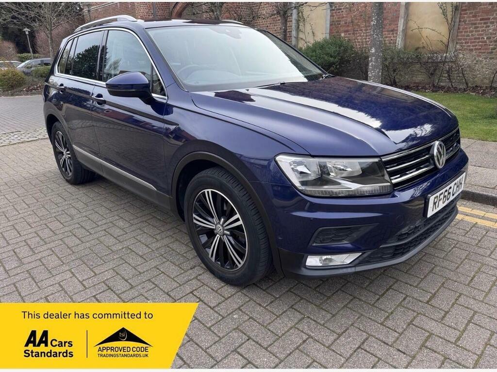 Volkswagen Tiguan 2.0 Tdi Bluemotion Tech Se Navigation Dsg Euro 6 Blue