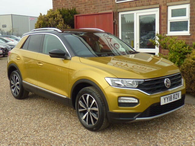 Volkswagen T-Roc Suv 1.5 Tsi Evo Design, 1850 Extras, Full Service Yellow