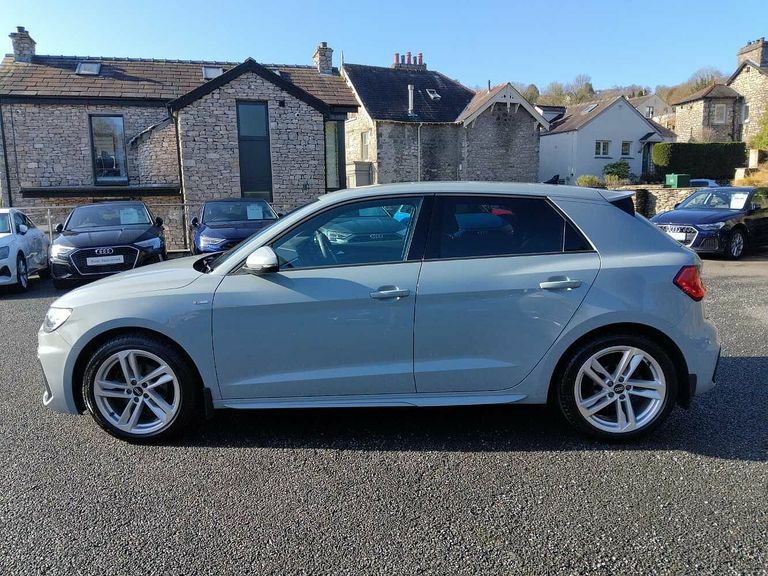 Audi A1 S Line 35 Tfsi 150 Ps S Tronic PN23LKX Grey #4