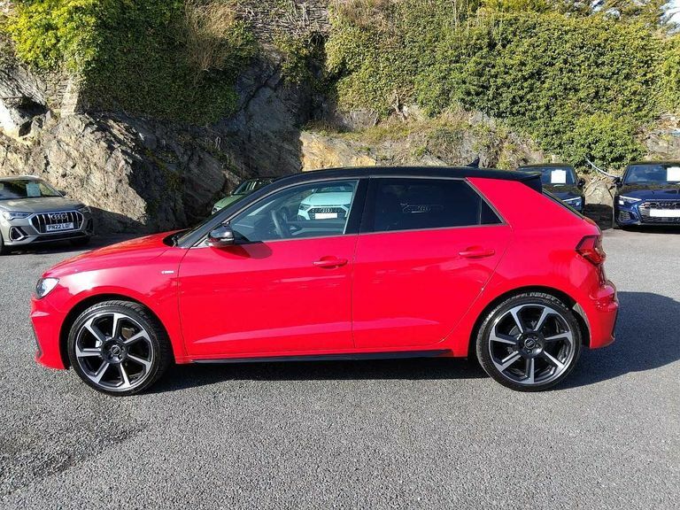 Audi A1 Black Edition 25 Tfsi 95 Ps S Tronic PK75BBZ Red #4