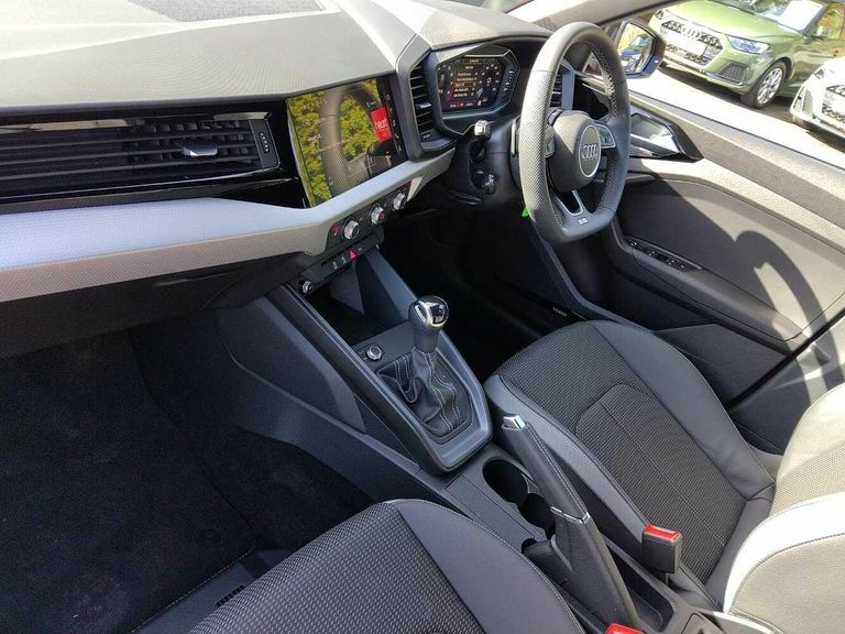 Audi A1 Black Edition 25 Tfsi 95 Ps S Tronic PK75BBZ Red #2