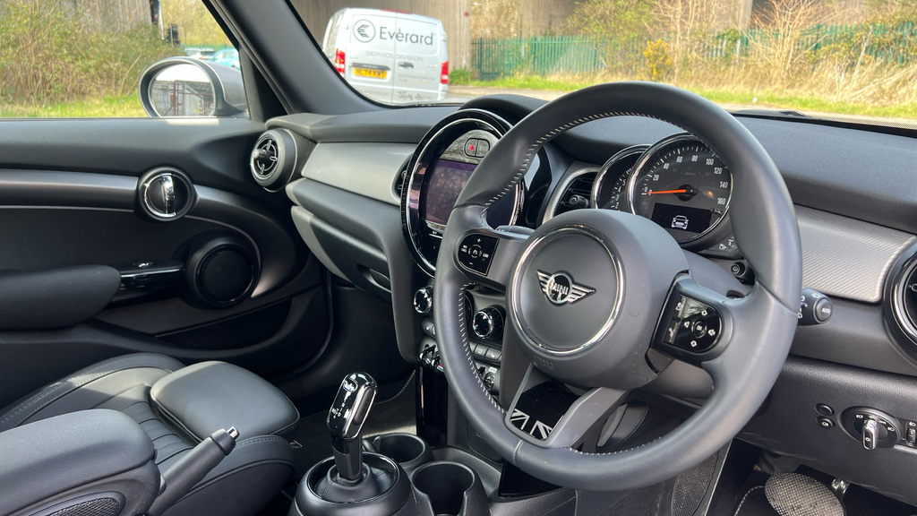 Mini Hatch 1.5 Cooper Exclusive Steptronic Euro 6 Ss Black #6