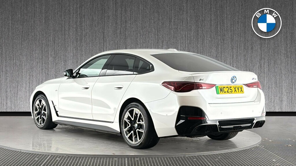 BMW i4 M50 83.9Kwh Gran Coupe 4Wd White #2