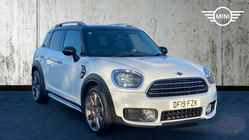 Mini Countryman 1.5 Cooper Exclusive Steptronic Euro 6 Ss White