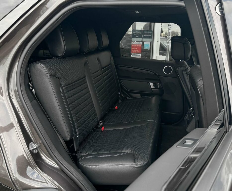 Land Rover Discovery 3L Hse SX19NMY Silver #2