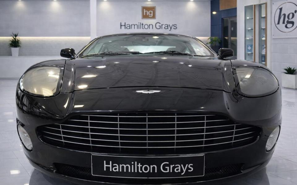 Aston Martin Vanquish Petrol Black #2