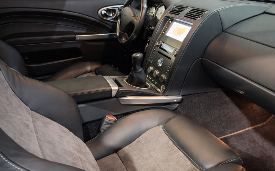 Aston Martin Vanquish Petrol Black #4