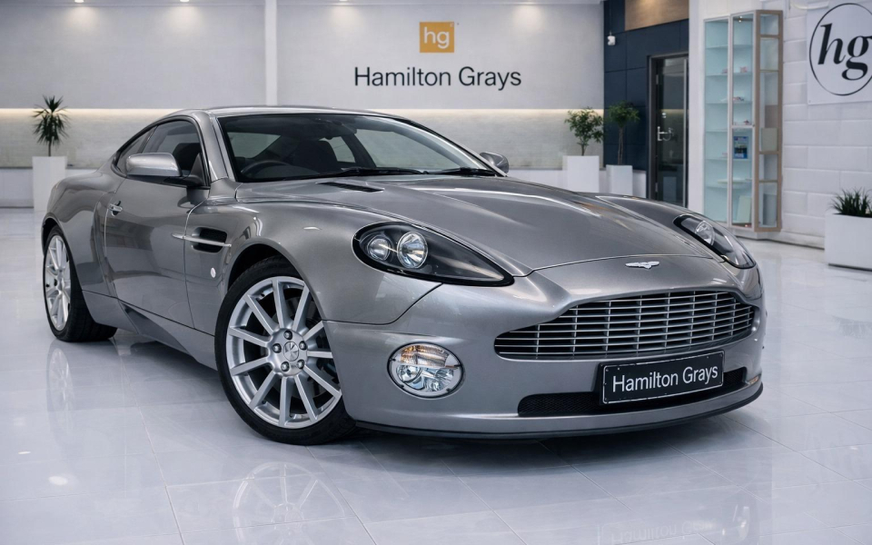 Aston Martin Vanquish 5.9 2dr Silver #26