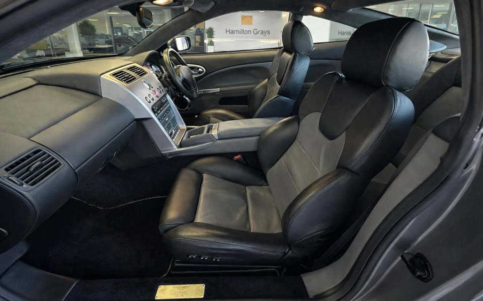 Aston Martin Vanquish 5.9 2dr Silver #18