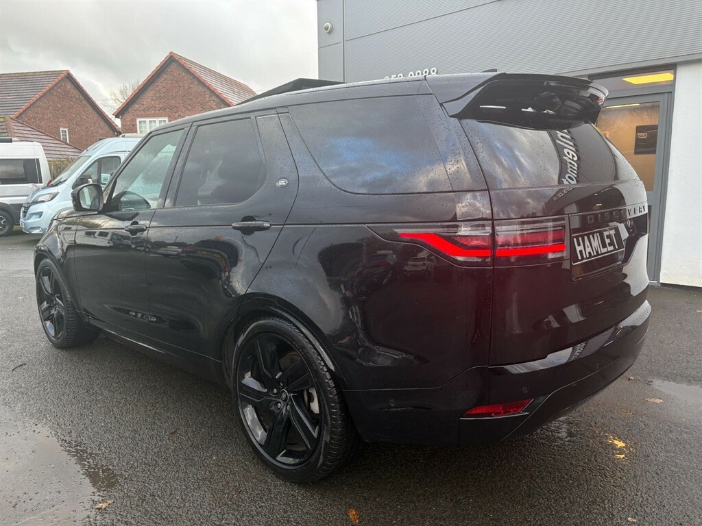 Land Rover Discovery 3.0 L 3.0 D300 Mhev R-dynamic Se 4Wd Euro 6 DA21URG Black #3