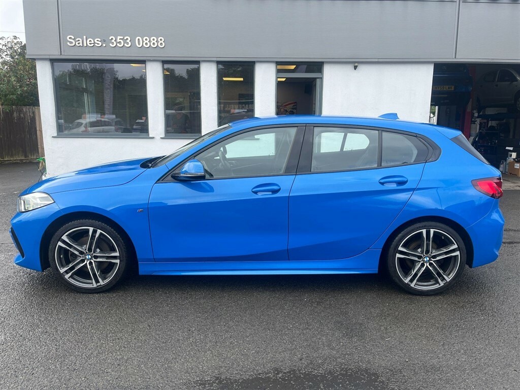BMW 1 Series 1.5 L 1.5 118I M Sport Lcp Dct Euro 6 Ss VN70WPO Blue #2