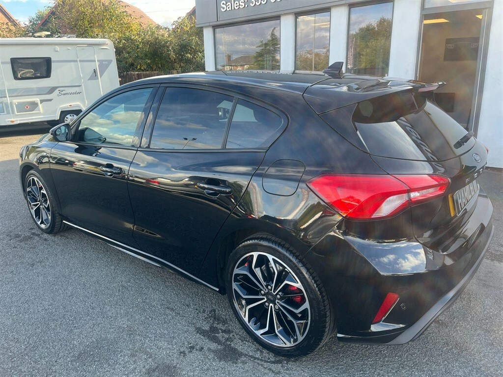 Ford Focus 1.5 L 1.5 Ecoblue St-line X Euro 6 Ss Black #3
